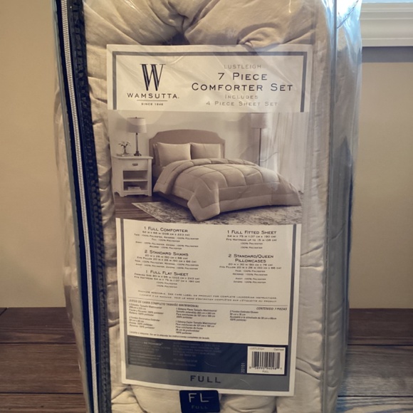 Wamsutta Bedding Wamsutta Lustleigh Washed 7 Piece Full Comforter